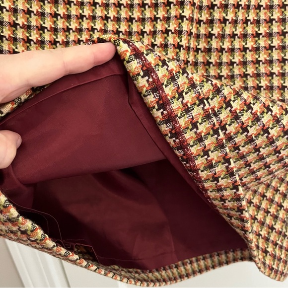 LOFT Brown and White A-Line Mini Skirt Casual - Picture 3 of 6